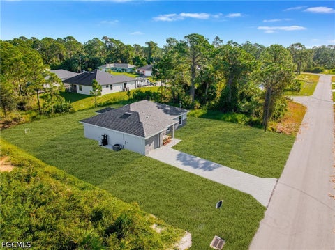 Tiny photo for 1011 Kent Street E, Lehigh Acres, FL 33974 (MLS # 2026039154)