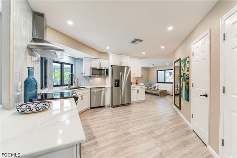 Tiny photo for 14958 Bonaire Circle, Fort Myers, FL 33908 (MLS # 2026016479)