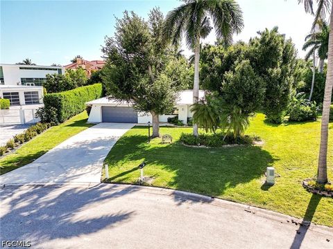 Tiny photo for 14958 Bonaire Circle, Fort Myers, FL 33908 (MLS # 2026016479)