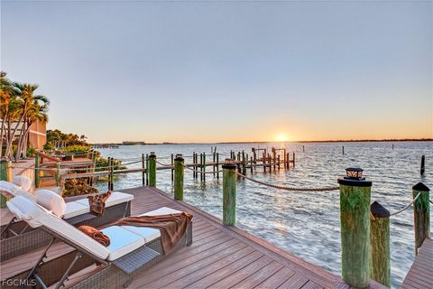 Tiny photo for 12782 Yacht Club Circle, Fort Myers, FL 33919 (MLS # 2026006583)
