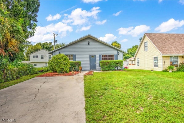 509 CAPITOL ST, NORTH FORT MYERS, FL 33903 - Image 790935defcdcecef1af59eeea4168a3b/2844697228