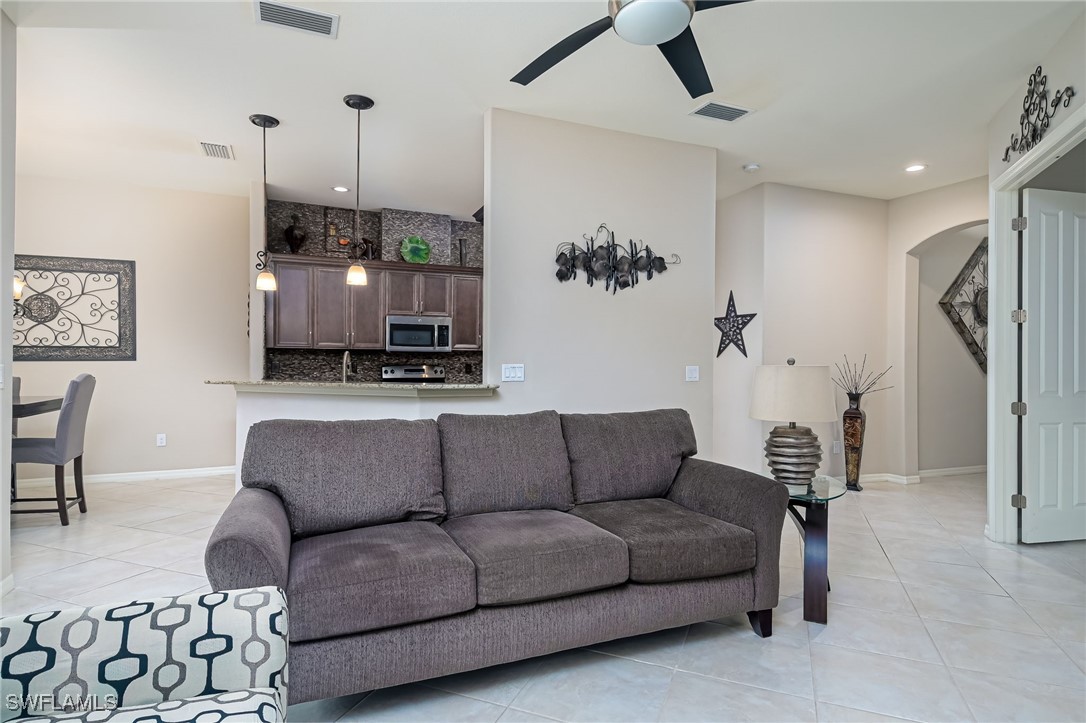11122 Esteban Drive