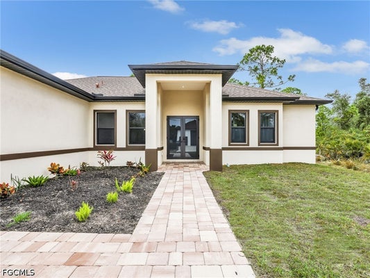 11042 CARNEGIE AVE, ENGLEWOOD, FL 34224 - Image 79cf736adaef5e7d93ea7b759316c718/367442435