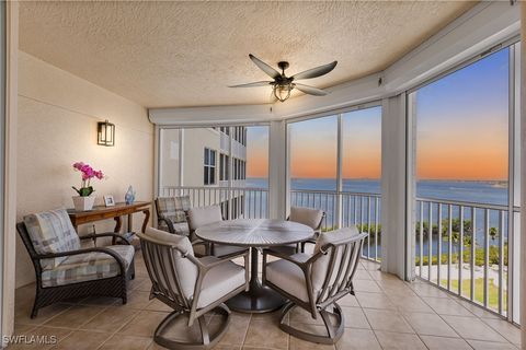 14250 Royal Harbour Court 913 Fort Myers FL 33908