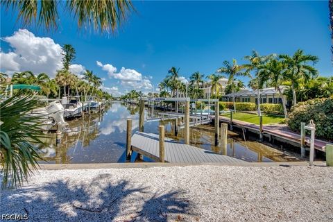 Tiny photo for 1022 Lindgren Boulevard, Sanibel, FL 33957 (MLS # 2026020138)