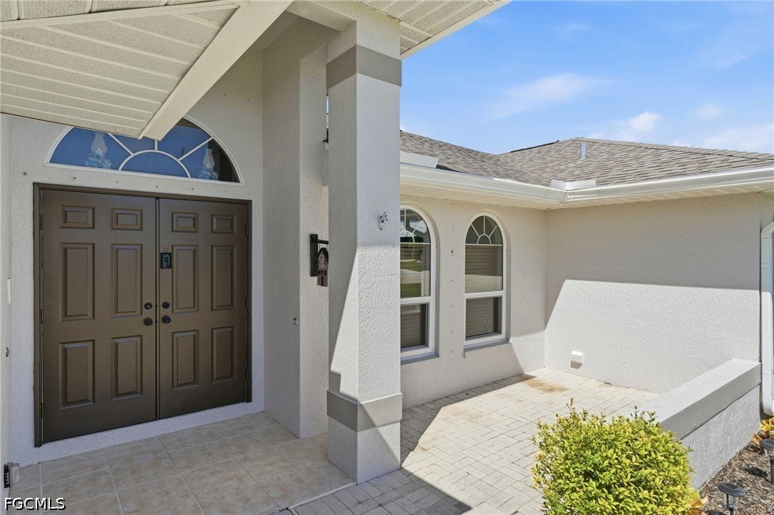 3914 SW 25th Court