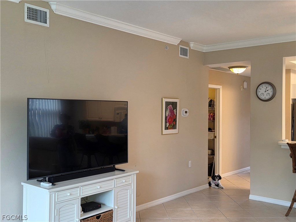 19420 Cromwell Court 101