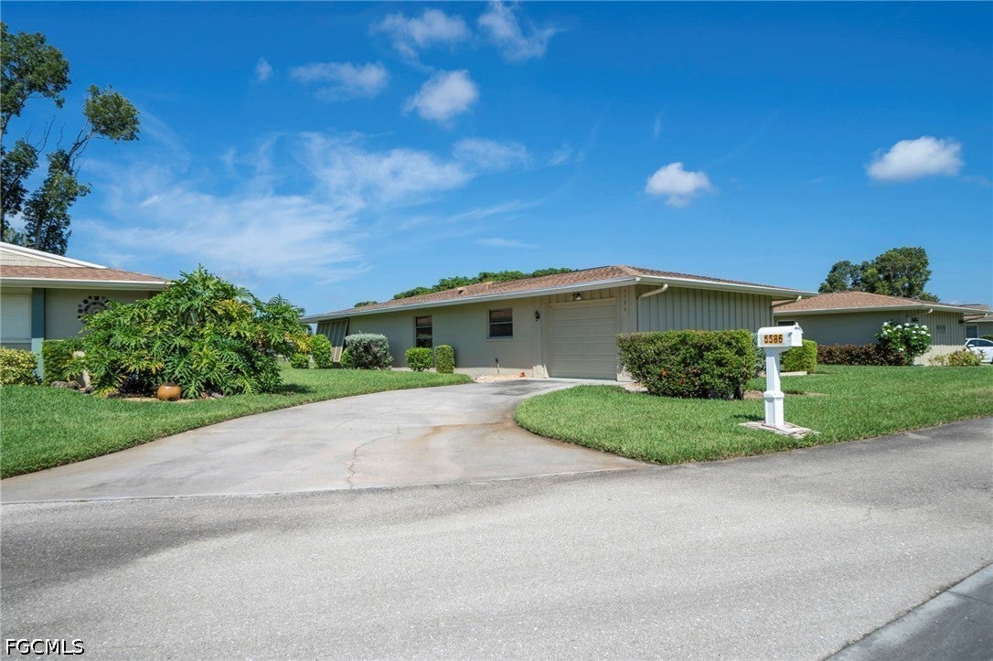 5586 Pendlewood Lane