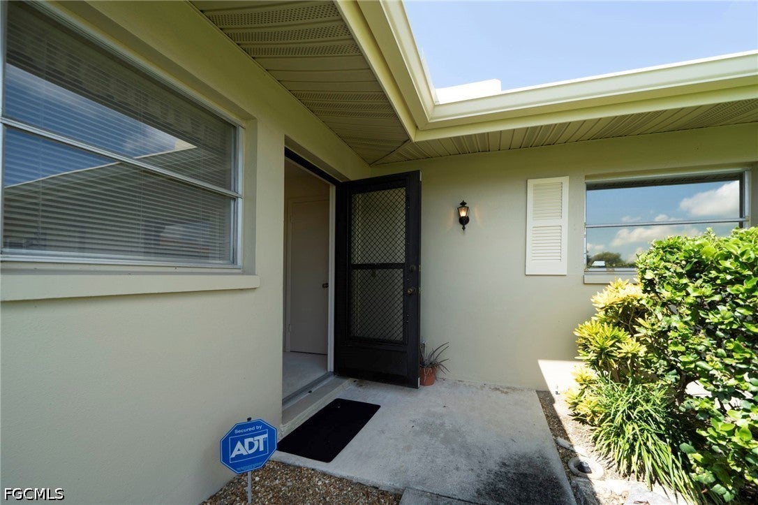 5586 Pendlewood Lane