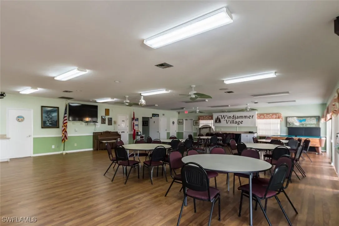 Naples, Florida 34104, United States, 2 Bedrooms Bedrooms, ,2 BathroomsBathrooms,Residential,Active,254981