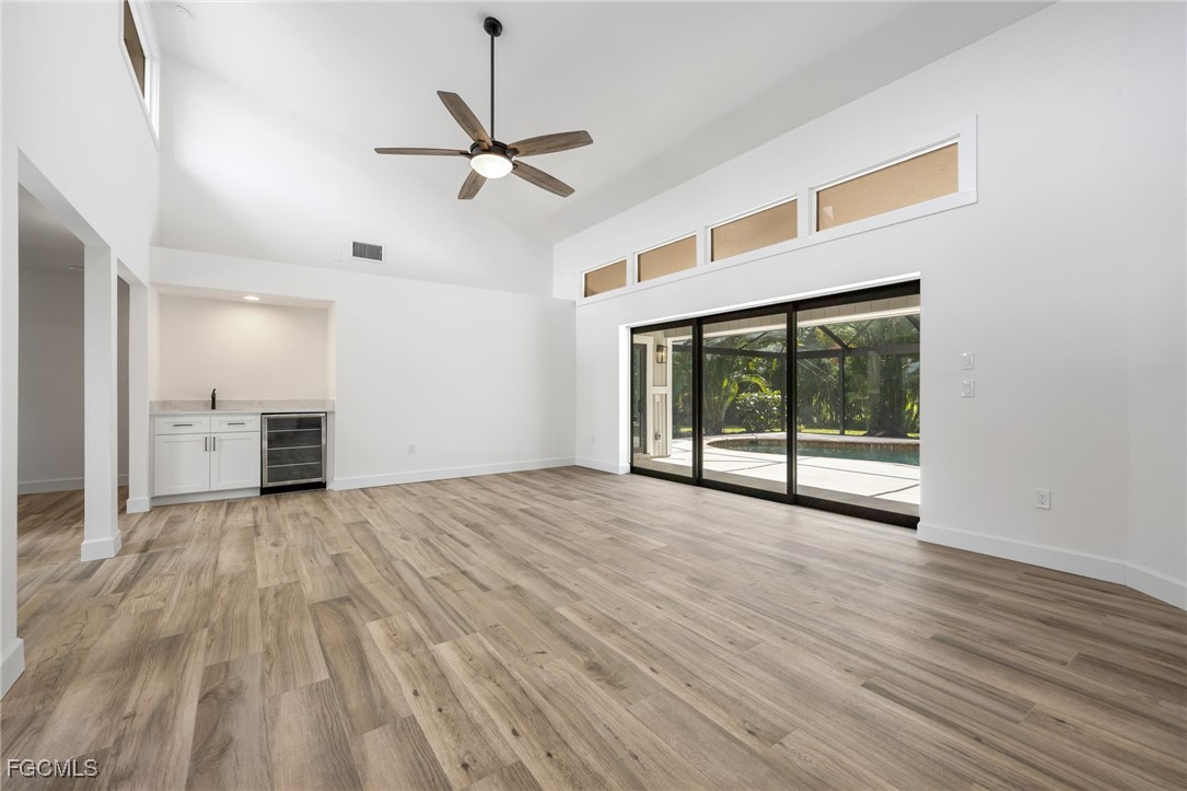 6101 Deer Run