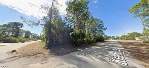 Tiny photo for 505 Kilarney Avenue S, Lehigh Acres, FL 33974 (MLS # 2026039518)