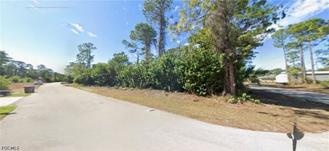 Tiny photo for 505 Kilarney Avenue S, Lehigh Acres, FL 33974 (MLS # 2026039518)