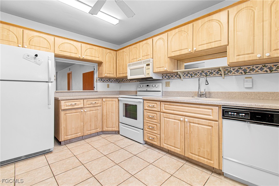 6954 Myerlee Country Club Boulevard