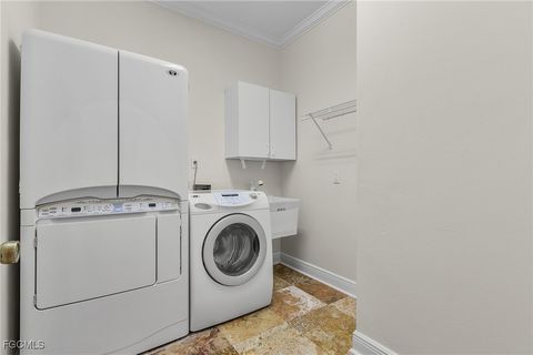 Tiny photo for 9548 Mariners Cove Lane, Fort Myers, FL 33919 (MLS # 2025007005)