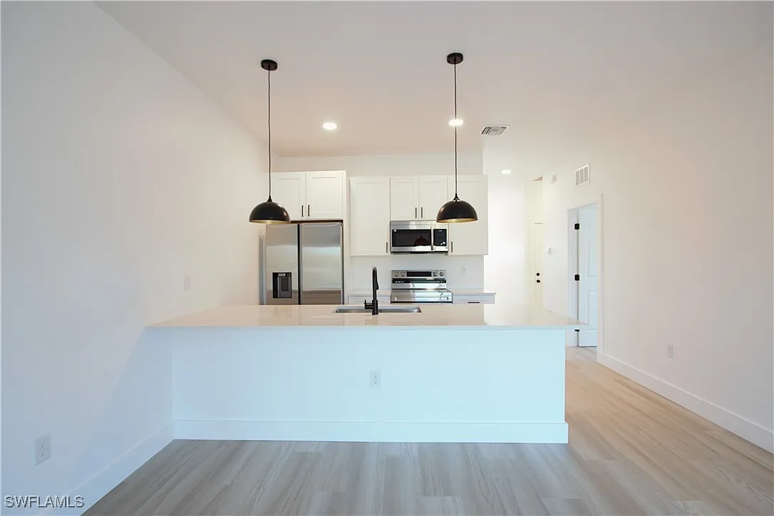 Englewood, Florida 34224, United States, 3 Bedrooms Bedrooms, ,2 BathroomsBathrooms,Residential,Active,169695