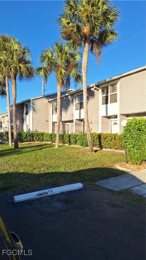 4641 SW Santa Barbara Place 15 Cape Coral FL 33914