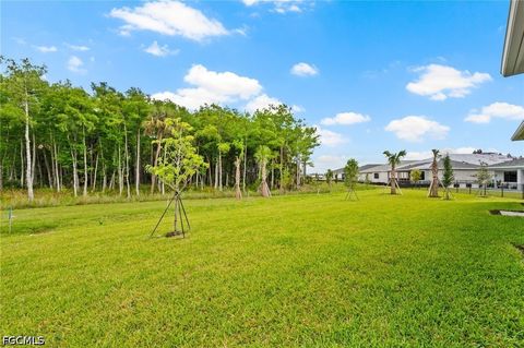 Tiny photo for 14313 Hogarth Place, Fort Myers, FL 33905 (MLS # 2026018276)