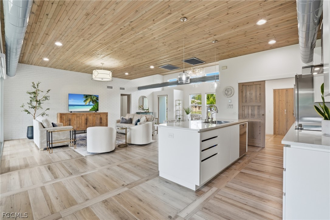 7920 Twin Eagle Lane