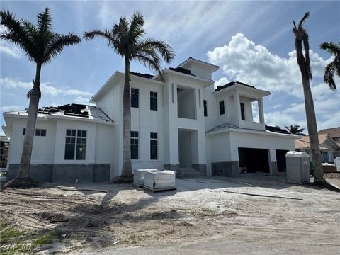 888 Banyan Court Marco Island FL 34145