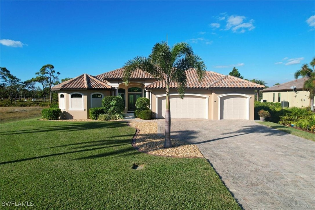 6135 Calusa Ridge Trail