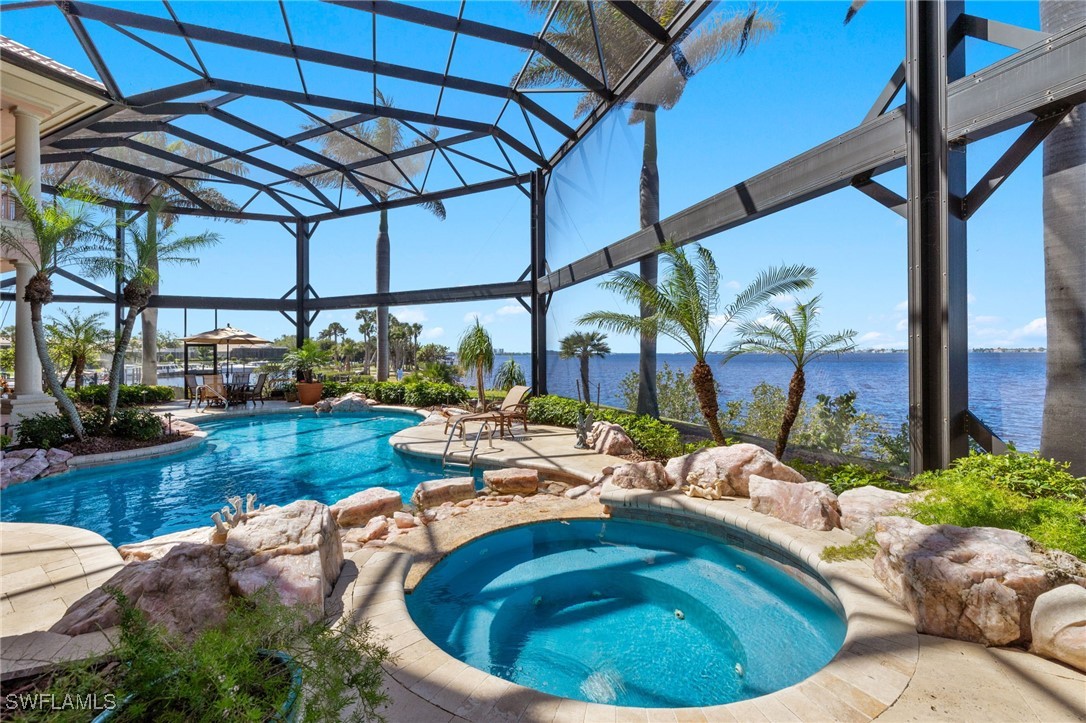 12788 Yacht Club Circle