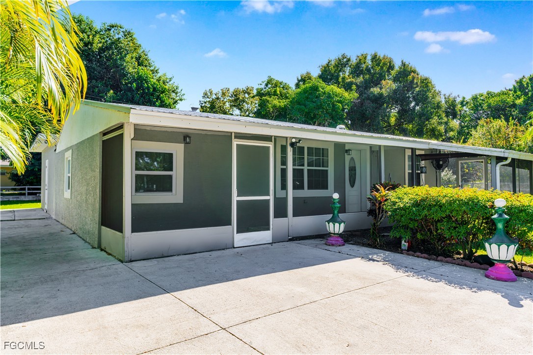 327 Montgomery Avenue