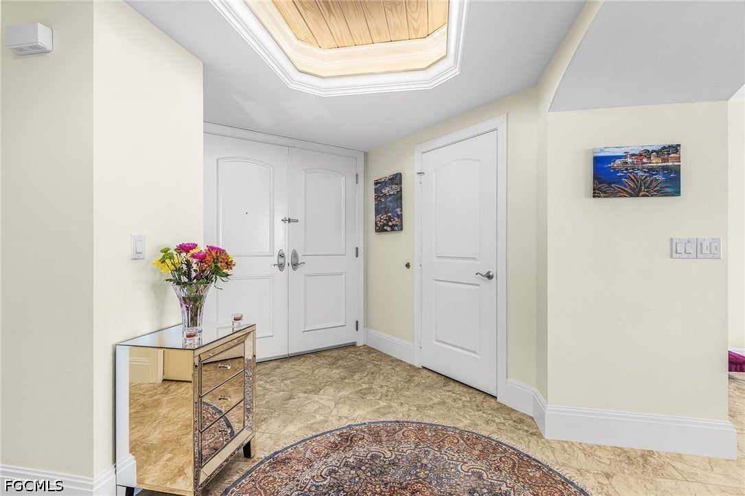2104 W First Street 1802