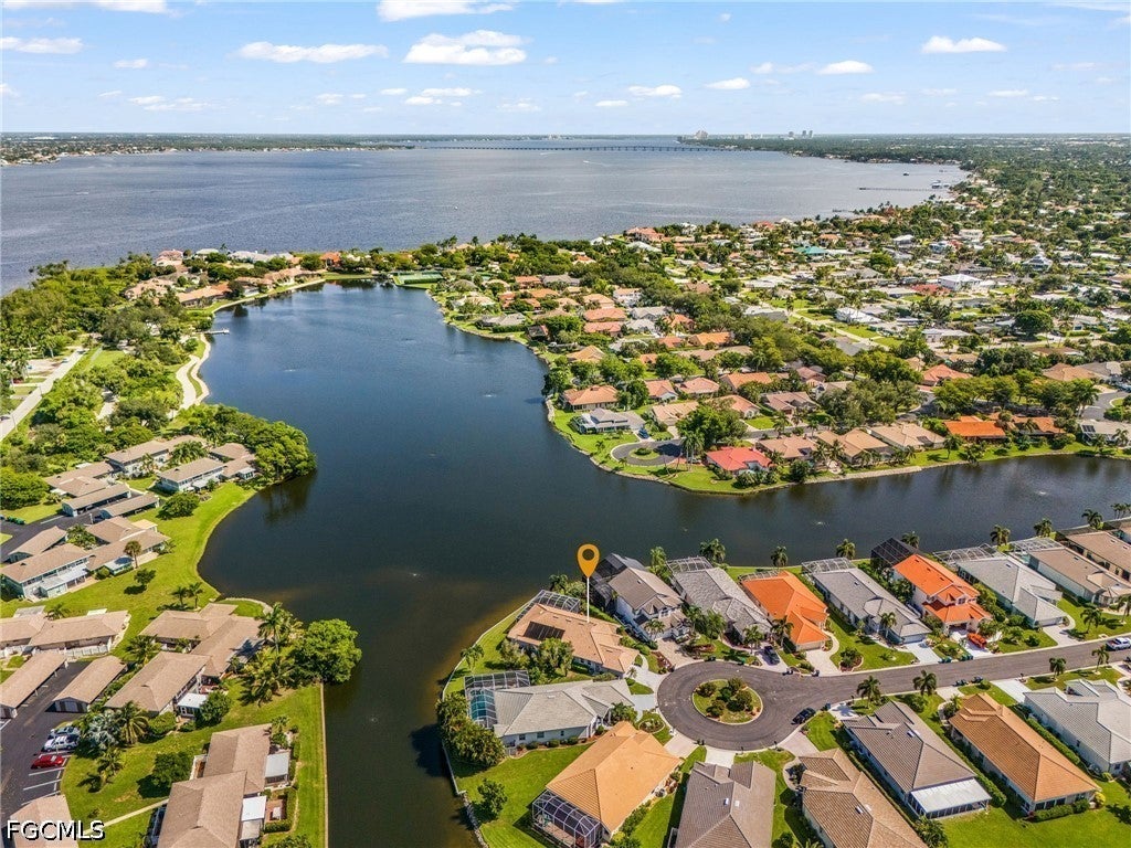 9860 Mainsail Court