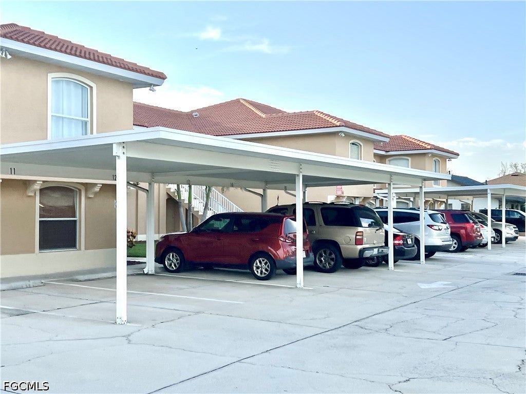 4520 Skyline Boulevard 207