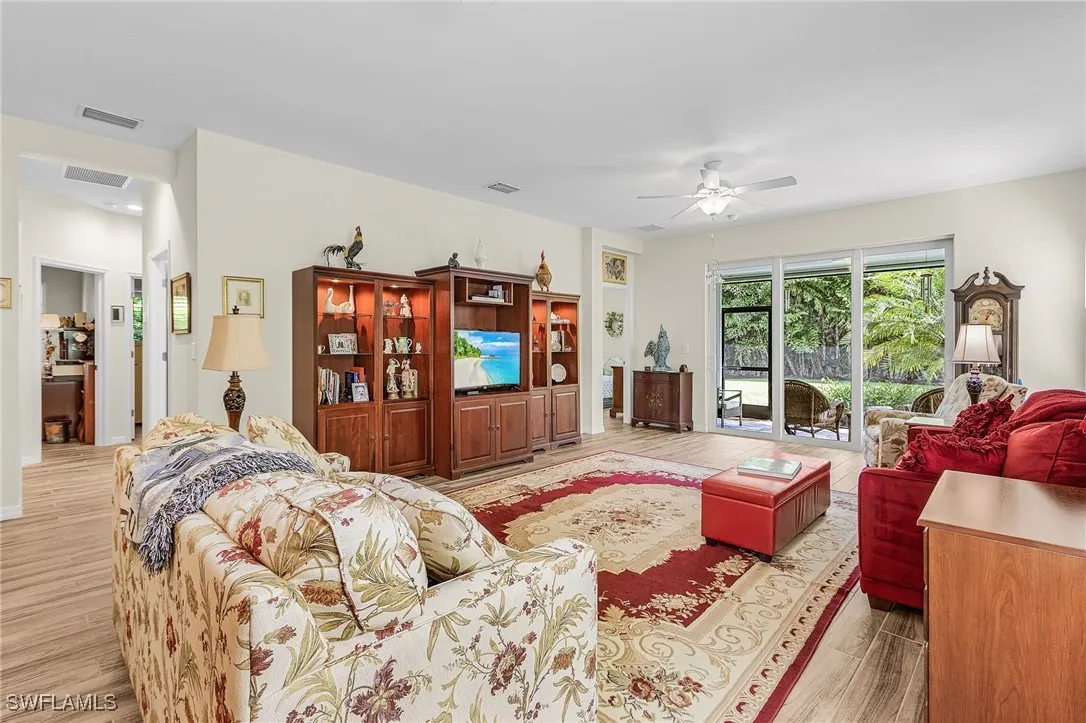 Fort Myers, Florida 33908, United States, 3 Bedrooms Bedrooms, ,2 BathroomsBathrooms,Residential,Active,213118