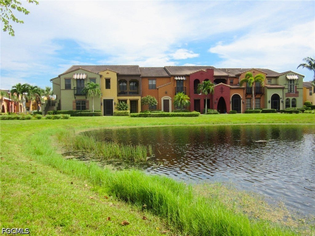 11908 Izarra Way 7001
