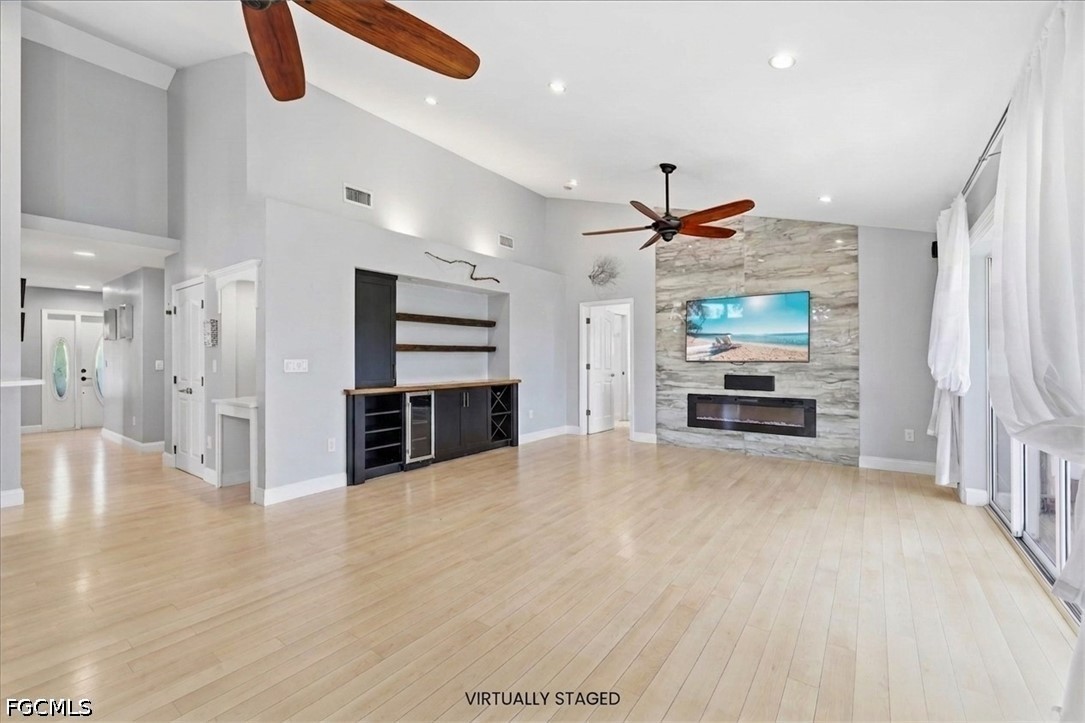 7215 Hendry Creek Drive