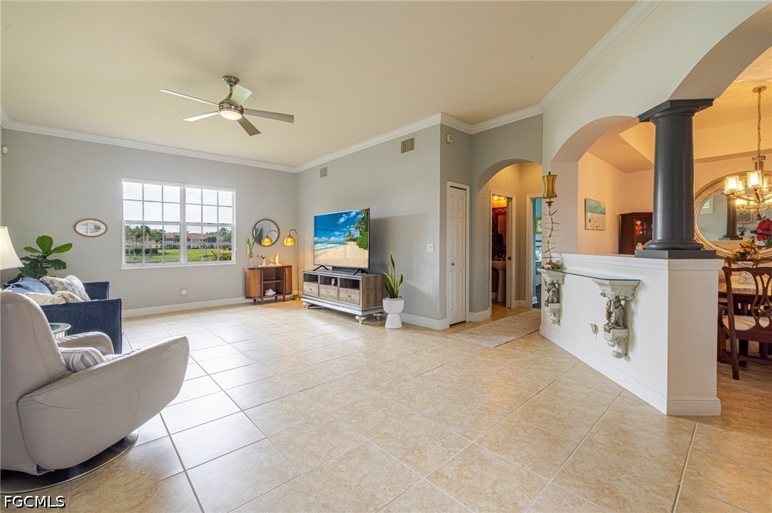 5643 Kensington Loop