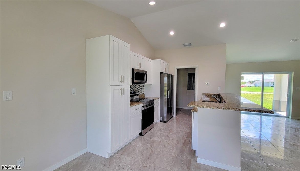 9019 E Crow Circle