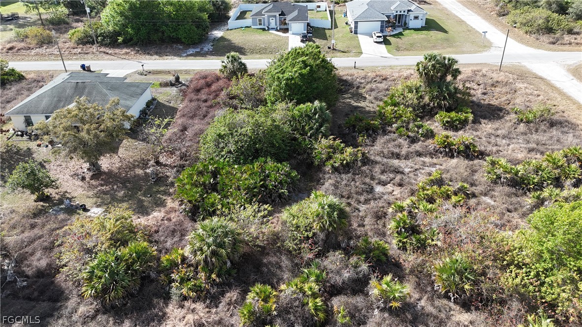 741 Cardinal Street E