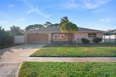 5948 Sonnet Court North Fort Myers FL 33903