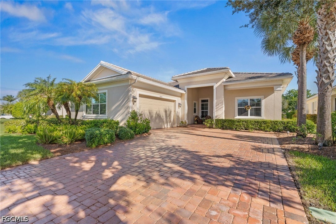 13836 Woodhaven Circle