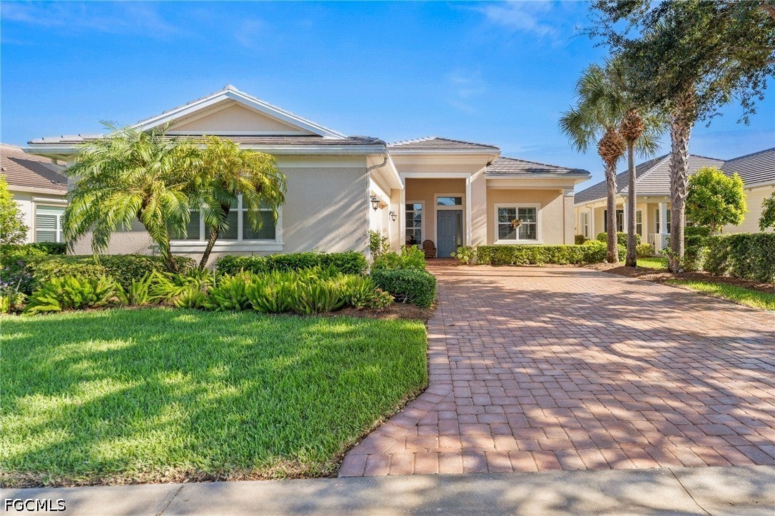 13836 Woodhaven Circle