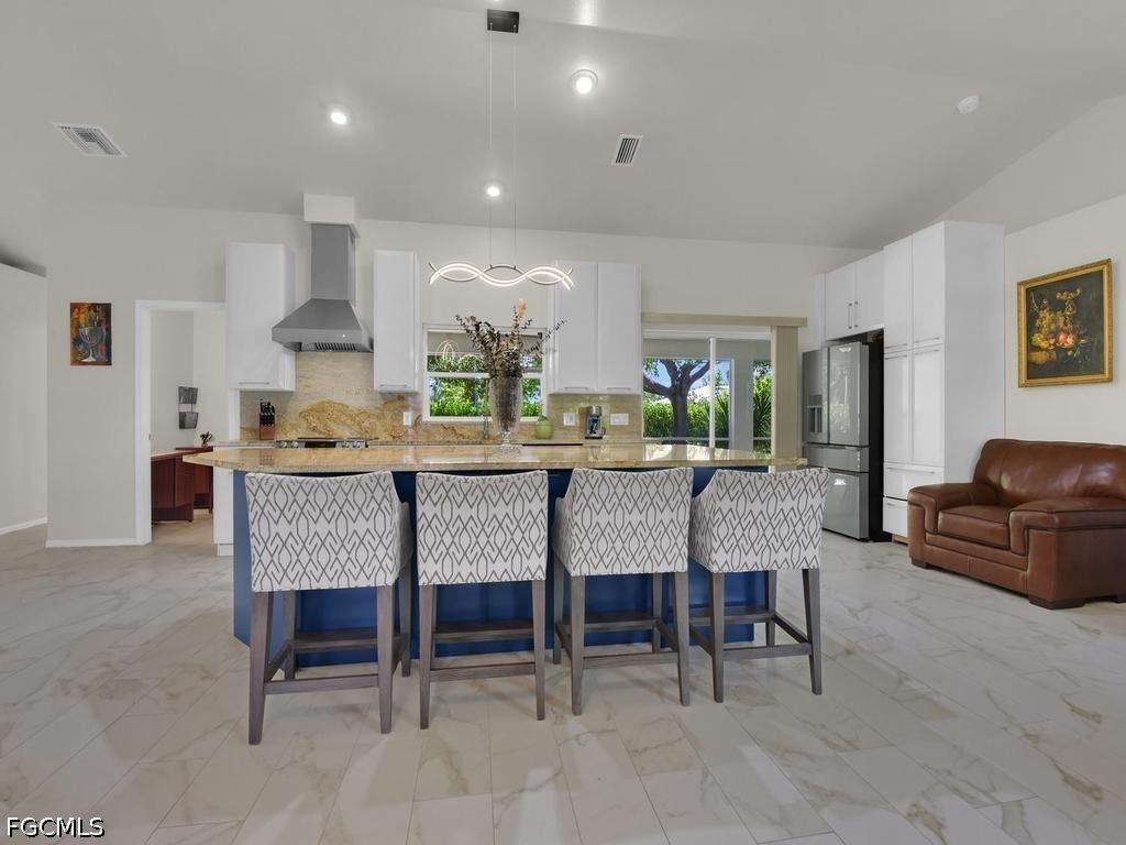 206 SE 28th Terrace