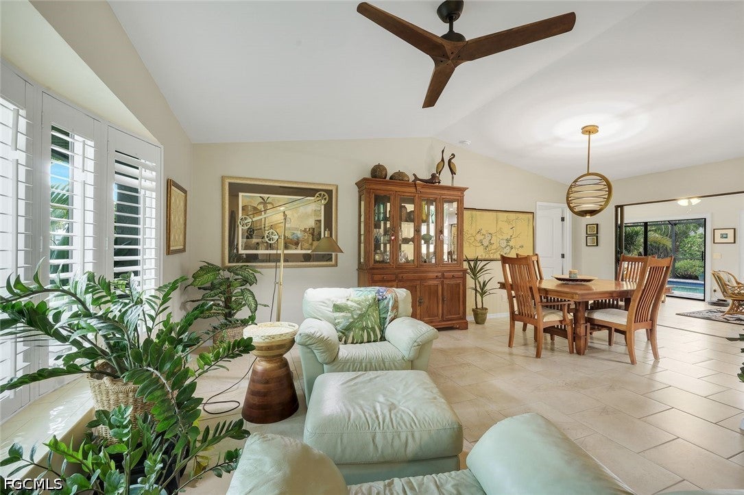 2133 SW 40th Terrace