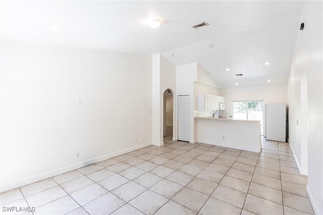 717 Meadow Road
