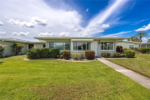 Tiny photo for 5569 Pendlewood Lane, Fort Myers, FL 33919 (MLS # 2025009096)