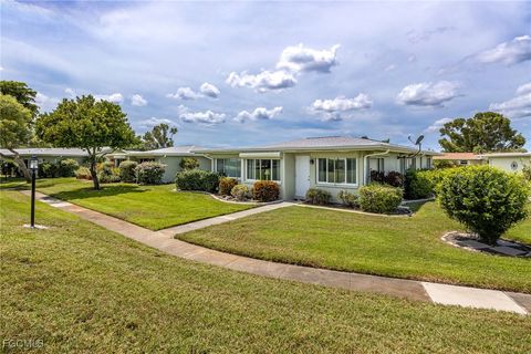Tiny photo for 5569 Pendlewood Lane, Fort Myers, FL 33919 (MLS # 2025009096)