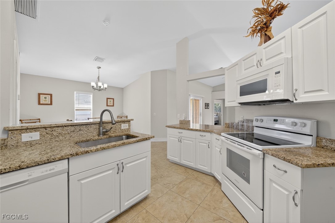 4538 SW 6th Place