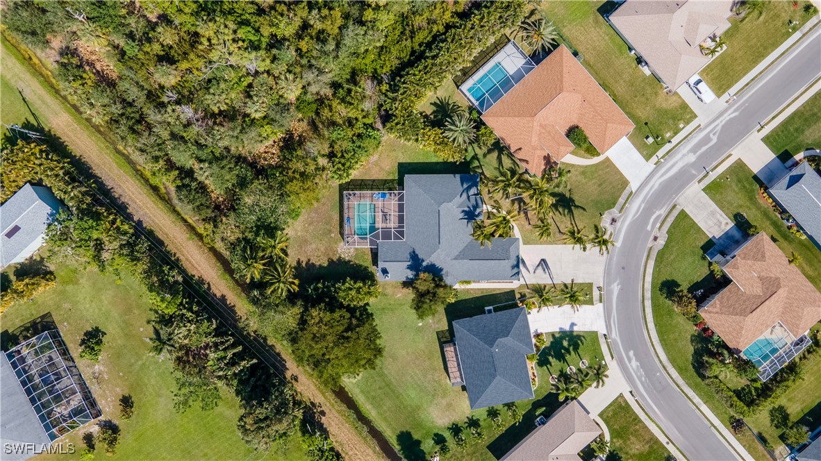 8896 Bracken Way