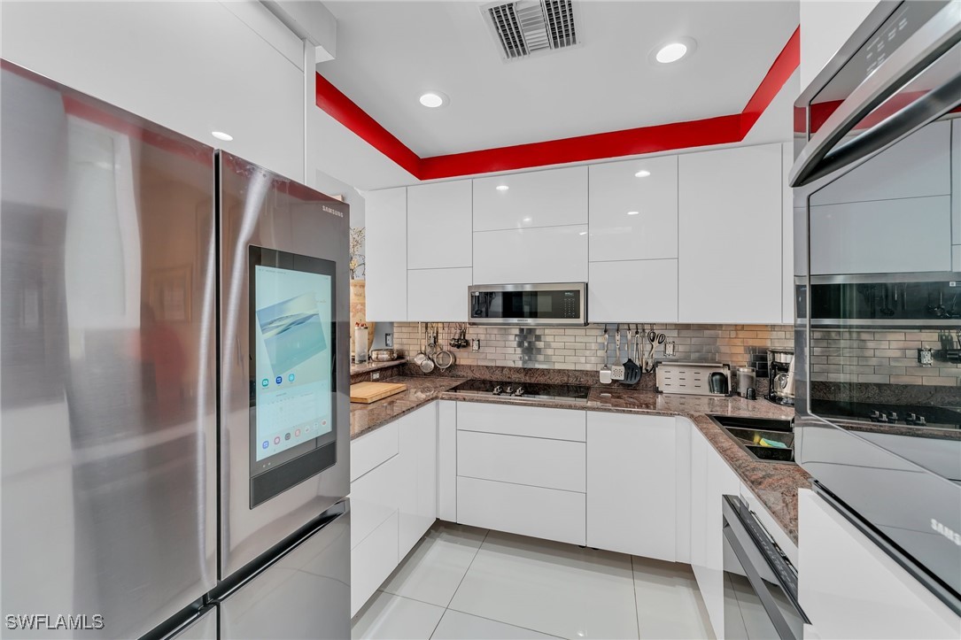 2080 W 1st Street 109