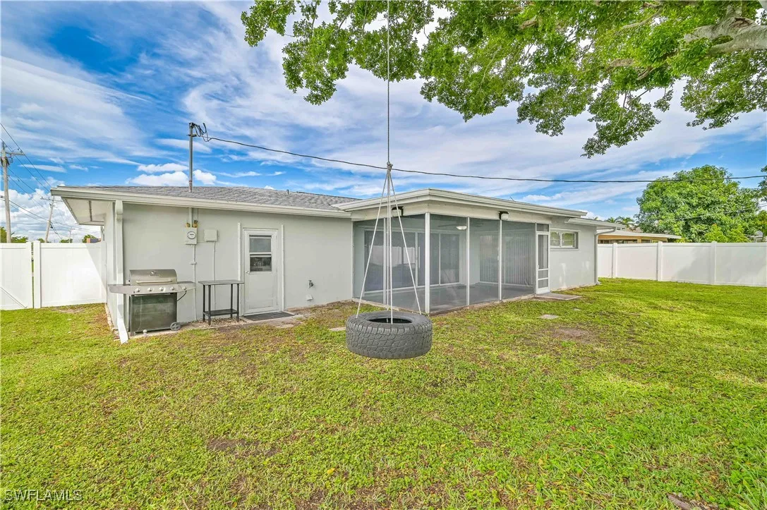 Cape Coral, Florida 33904, United States, 3 Bedrooms Bedrooms, ,2 BathroomsBathrooms,Residential,Active,40987