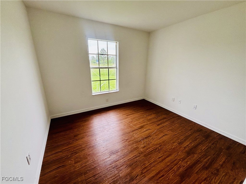 936-938 Eisenhower Boulevard