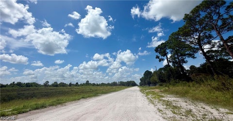 Tiny photo for 745 Horse Club Avenue, Clewiston, FL 33440 (MLS # 2026039234)